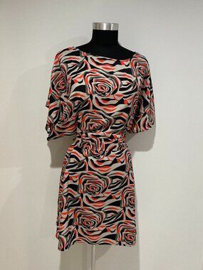 Vintage Rose Scoop Neck Dress Black Gray Red